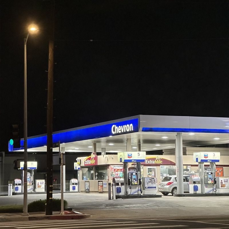 12 California Road Trip Stops With Amazing Food Hiding In Gas Stations - Decor Hint Chevron Station - San Fernando Valley