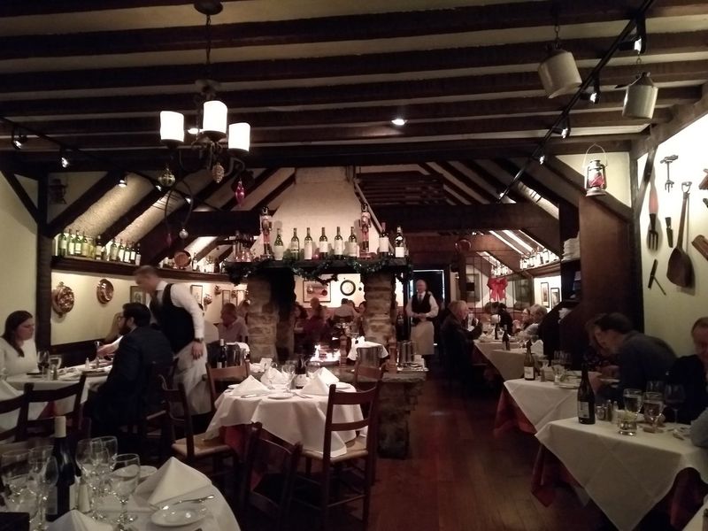 Best French Restaurants To Try In Washington, DC - Decor Hint La Chaumiere