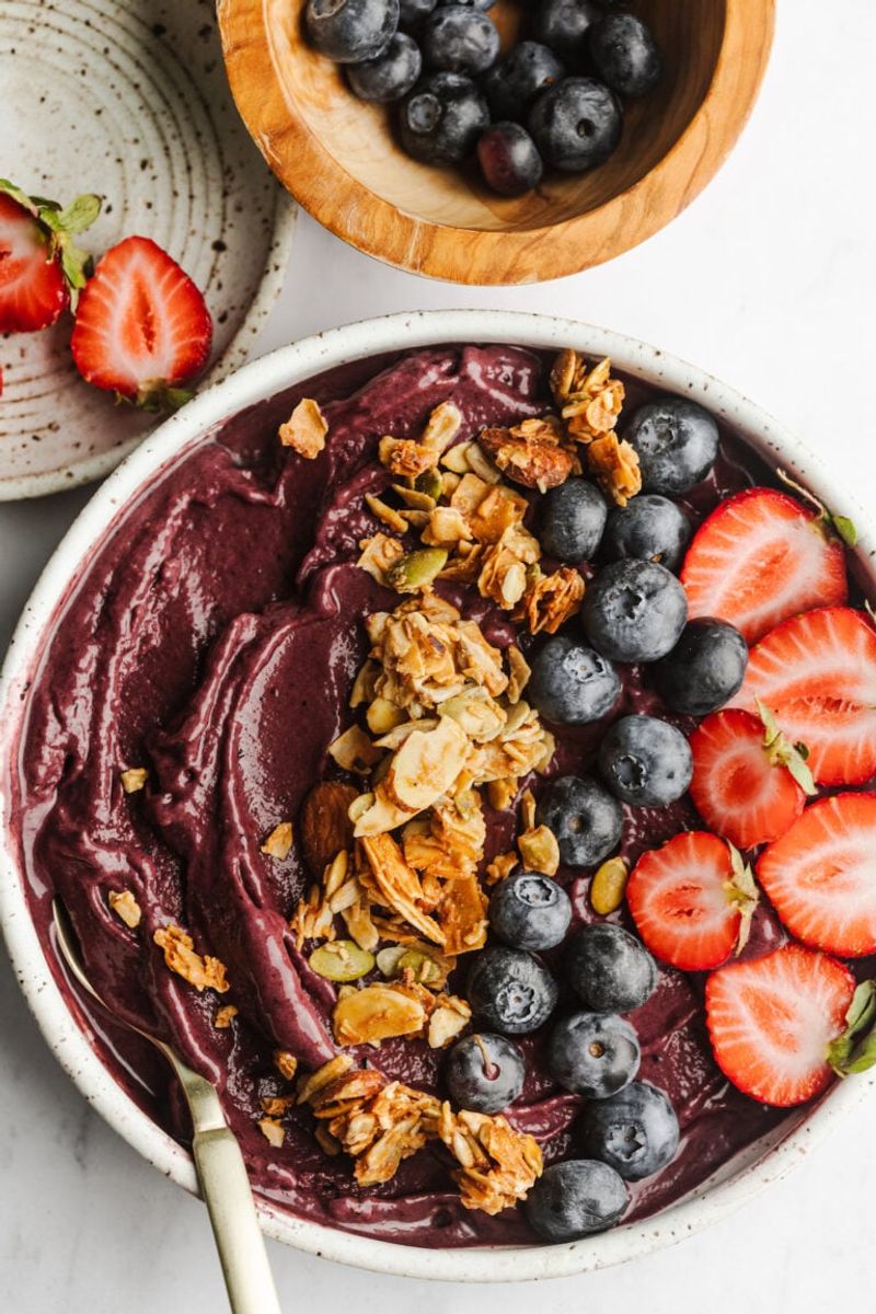 California Foods Everyone Should Try At Least Once - Decor Hint Acai Bowl