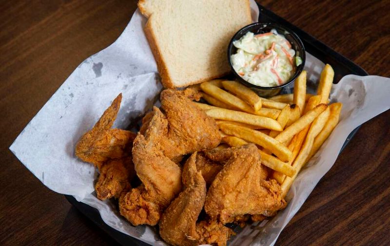 Captain's Fish & Chicken, Cedar Rapids
