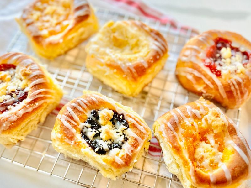20 Texas Recipes Locals Will Defend Until The End - Decor Hint Kolaches