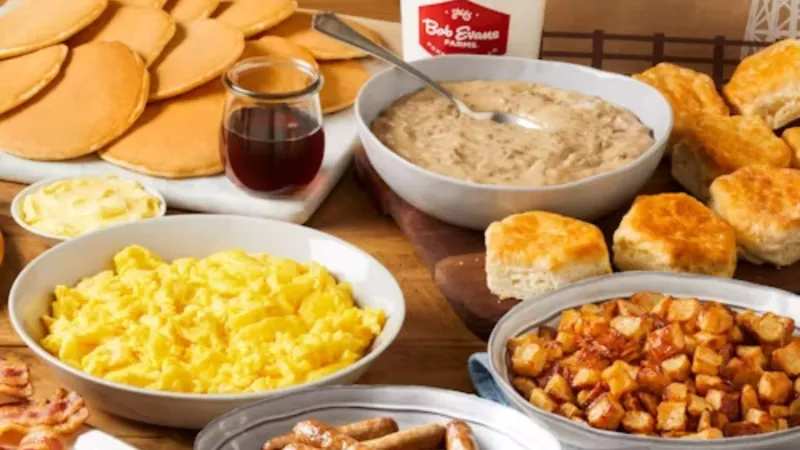 Ohio Buffets That Bring Back The Classic Comfort Food Feel - Decor Hint Bob Evans Restaurant Buffet Events