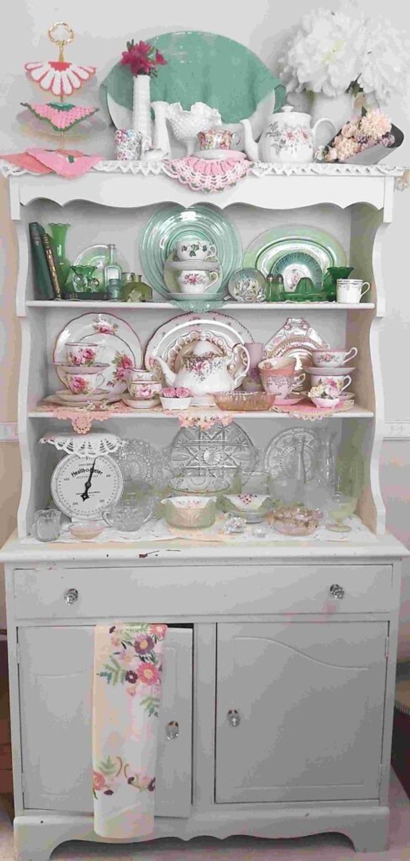 Tennessee Collectors Are Bringing Back These 13 Vintage Treasures - Decor Hint Depression Glass