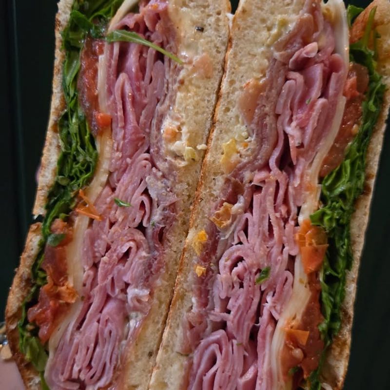These Hawaii Sub Shops Serve Italian Subs With A Local Twist - Decor Hint Giovanni Pastrami