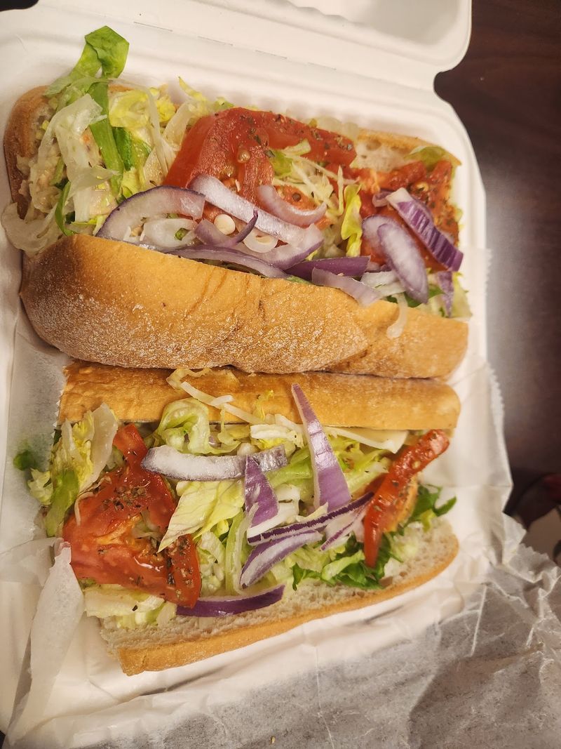 15 Minnesota Italian Sub Shops That Don't Hold Back On The Good Stuff - Decor Hint Pasquale's Neighborhood Pizzeria