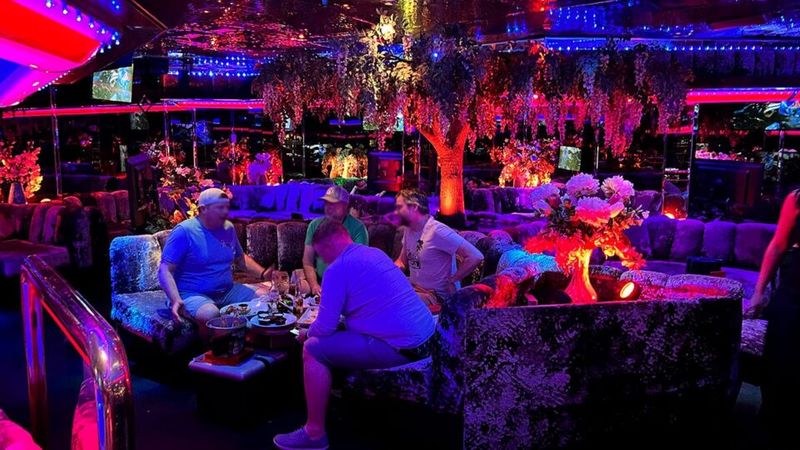 The Peppermill Restaurant & Lounge
