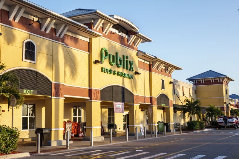 Smart Shopping For Florida Seniors: Things To Know About The Publix Discounts - Decor Hint Store Hours