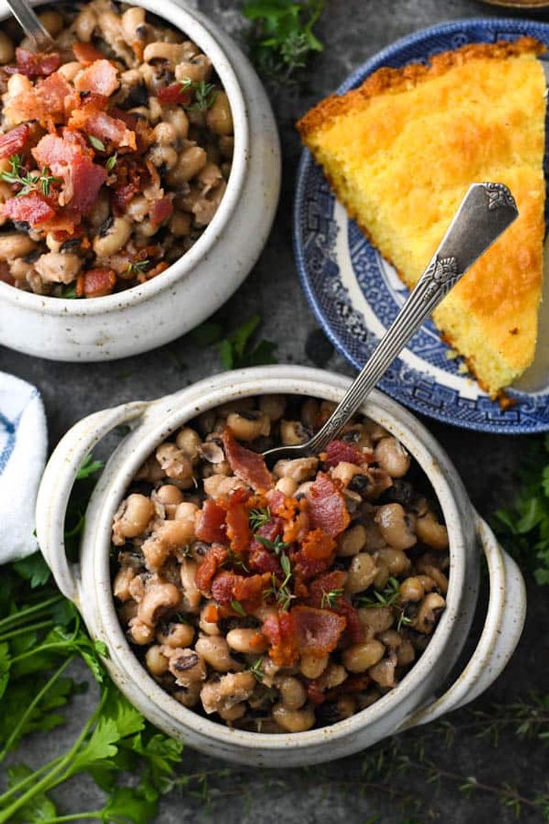 13 Classic Alabama Country Recipes Straight From Grandma's Kitchen - Decor Hint Black-Eyed Peas
