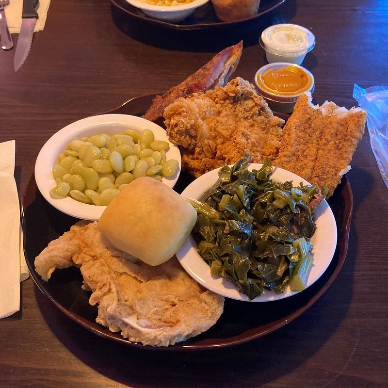 Georgia Soul Food Restaurants That Feel Like A Sunday Dinner At Grandma's - Decor Hint Thelma's Kitchen