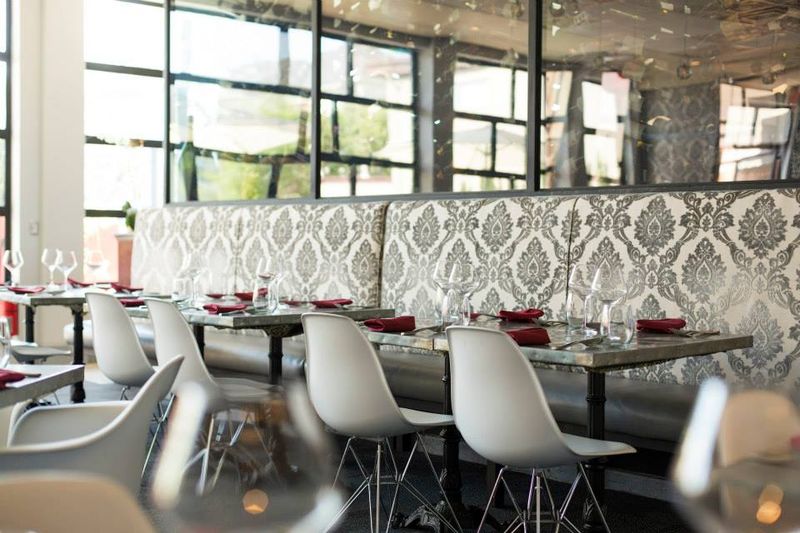 20 Must-Visit Italian Eateries In Texas For Big, Bold Flavors - Decor Hint L'Olivier Restaurant & Bar, Houston
