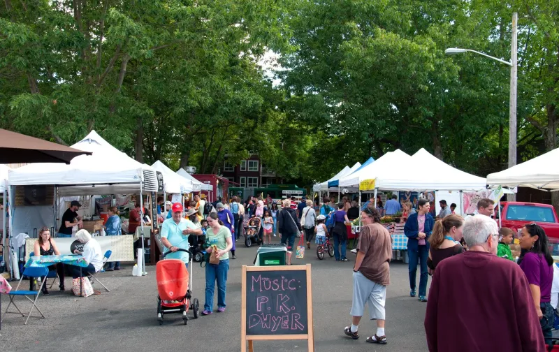 13 Weekend Markets In Seattle Perfect For Foodies And Shoppers Alike - Decor Hint Capitol Hill Farmers Market