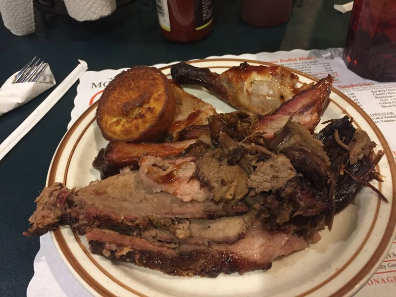 Moonlite Bar-B-Q Inn (Owensboro)