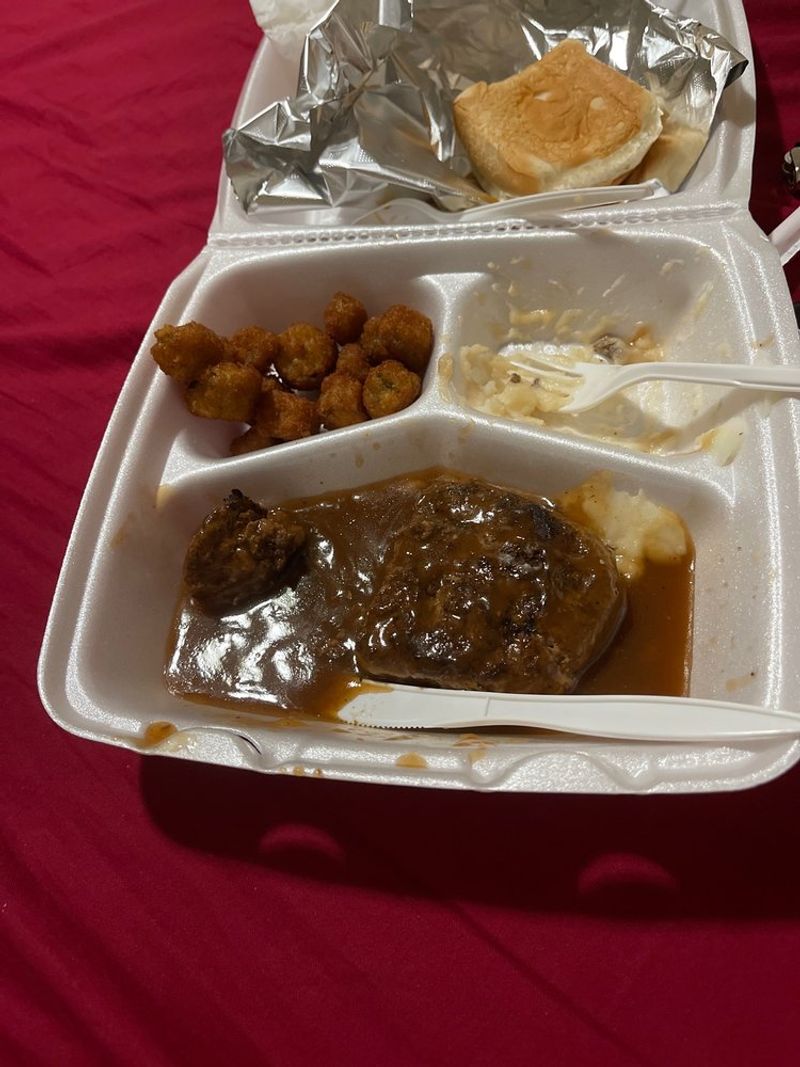 This Iconic North Carolina Diner Serves A Breakfast You’ll Never Forget - Decor Hint Convenient Hours