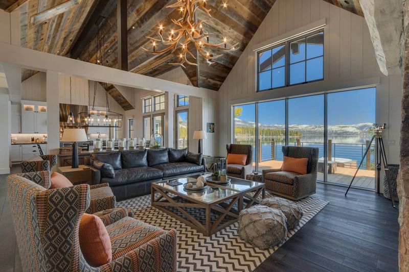 Lakefront Luxe