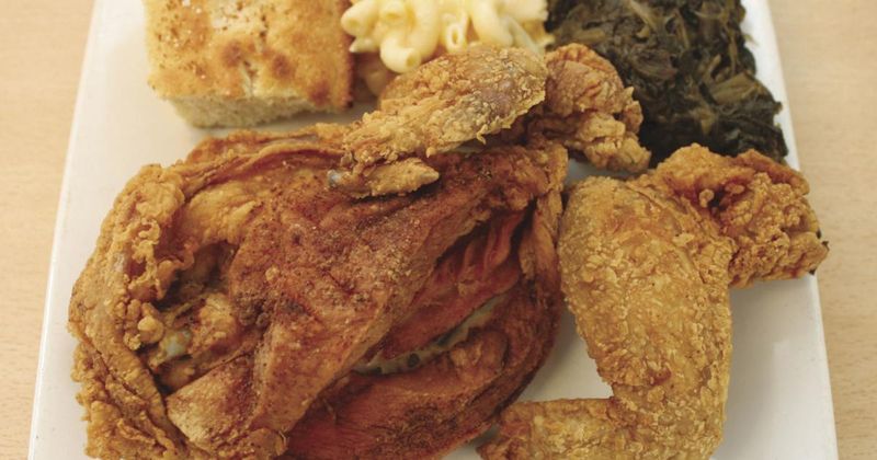 16 Mississippi Family-Run Fried Chicken Restaurants You'll Drive Miles For - Decor Hint Zip's Café - Magee