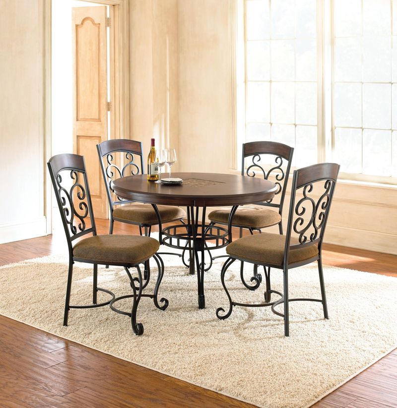 14 Texas Collectibles You Should Stop Investing In (And 6 You Can Toss) - Decor Hint Wrought-Iron Heavy Furniture And Accessories