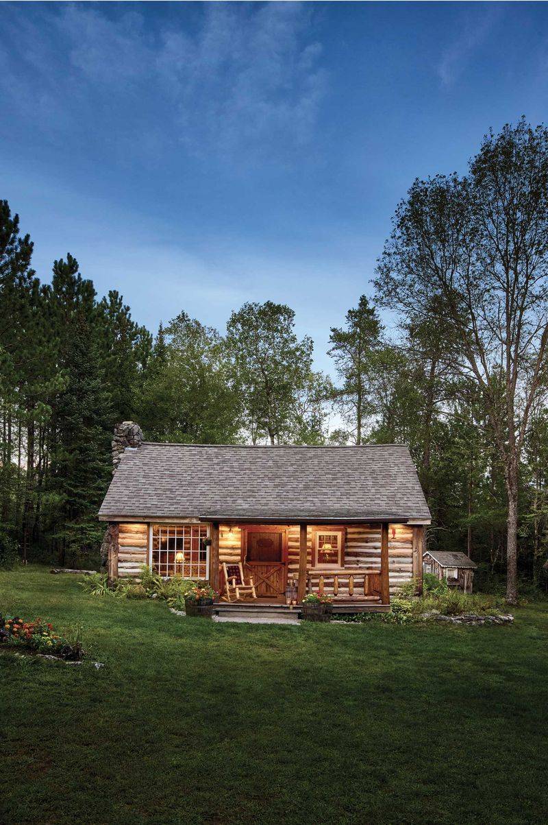 Rustic Northwoods Log Cabins