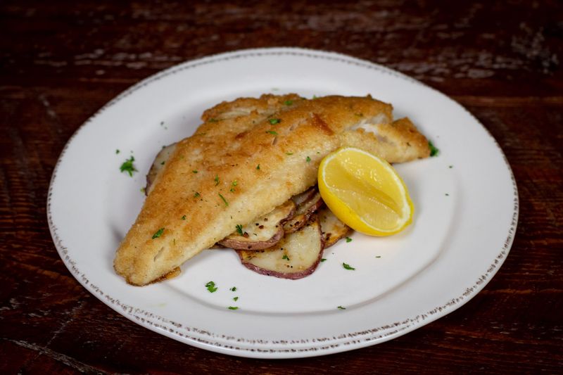 15 Minnesota Country Recipes Made With Love And Simple Ingredients - Decor Hint Fried Walleye With Lemon Butter