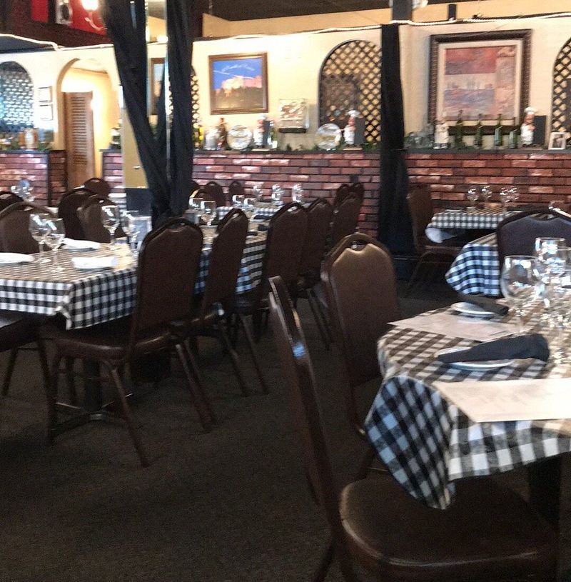 21 Pennsylvania Italian Restaurants That Will Surprise You - Decor Hint Villa Capri, Scranton