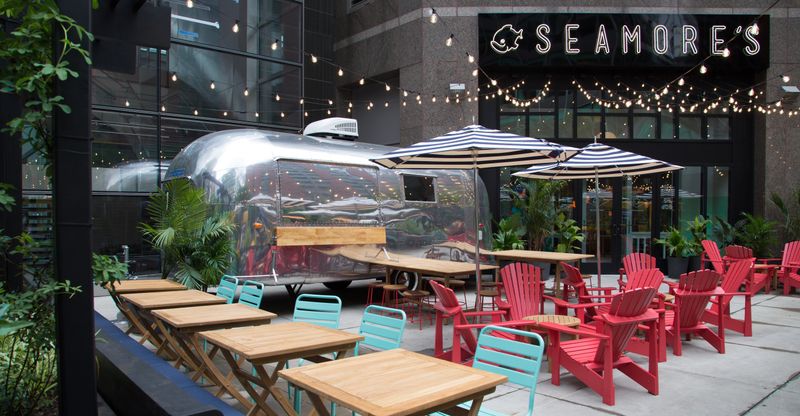 13 New York Seafood Restaurants Locals Love More Than The Tourists Do - Decor Hint Seamore's