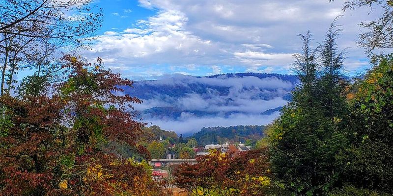 Hidden Georgia Towns Perfect For A Quiet Nature Escape - Decor Hint Clayton