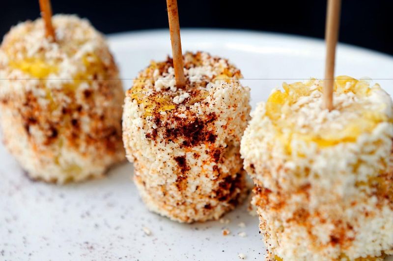 12 California Time-Capsule Restaurants Straight Out Of The '60s - Decor Hint Casa Vega - Los Angeles (Sherman Oaks)