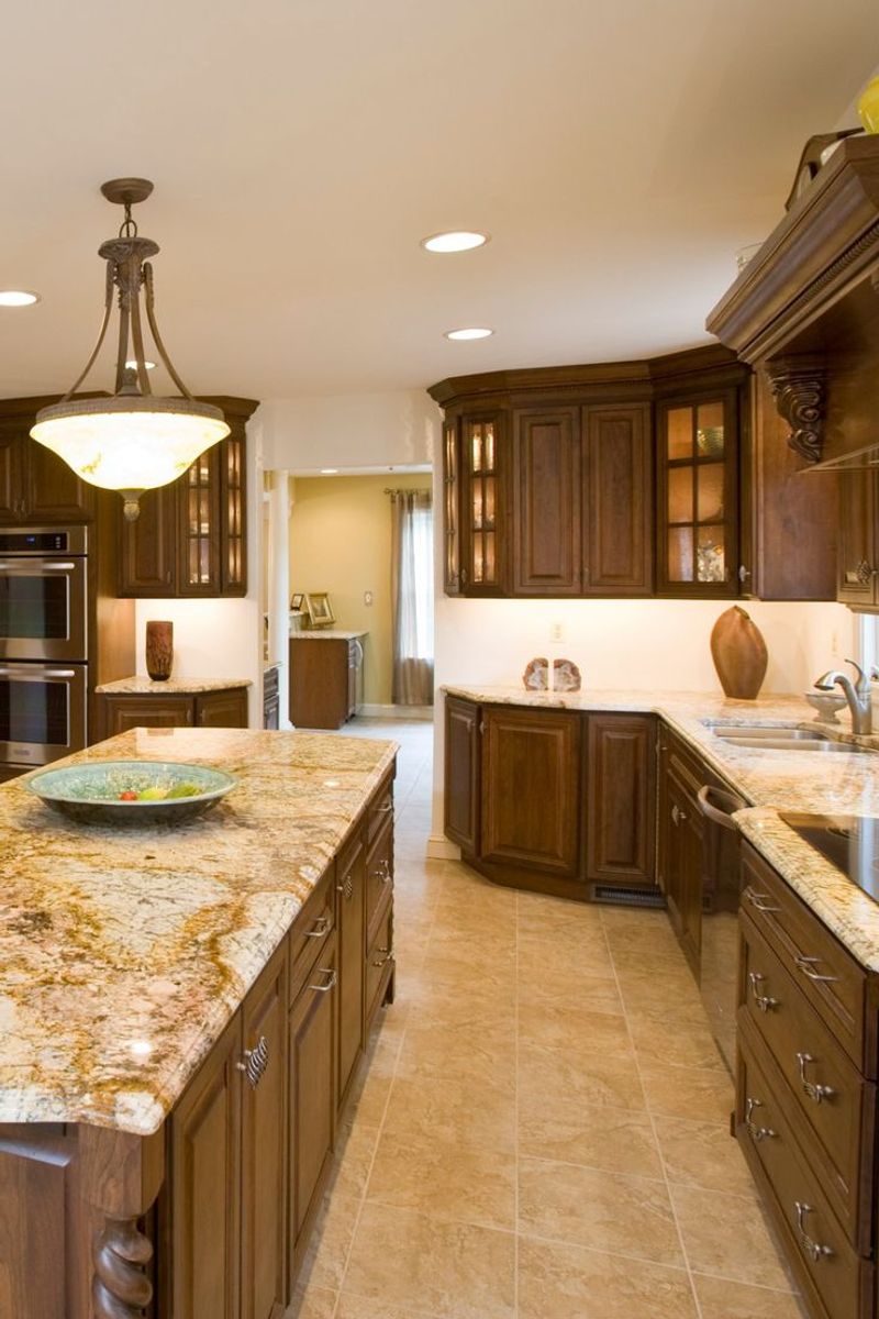 Speckled Granite Tile Flooring