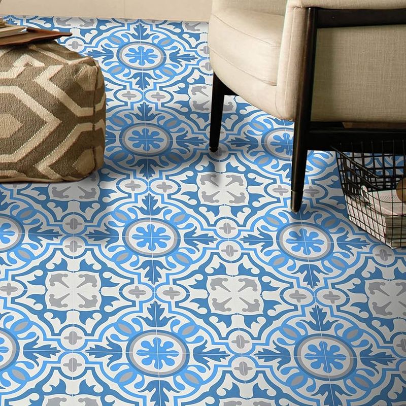 14 Flooring Looks Los Angeles Designers Are Betting You'll See Everywhere Next Year - Decor Hint Geometric Cement Tiles