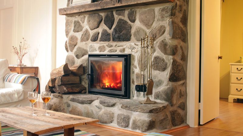 Living Room Styles Colorado Homes Are Leaving In the Past - Decor Hint Stone Fireplaces With Massive Mantels