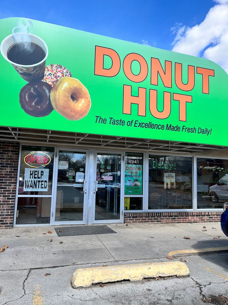 Iowa's Top Donut Spots You Can't Miss - Decor Hint Donut Hut - Waterloo