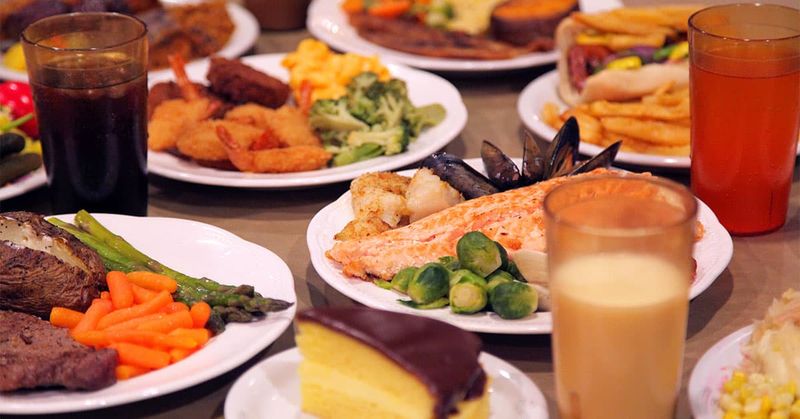 Ohio Buffets That Bring Back The Classic Comfort Food Feel - Decor Hint Shady Maple Smorgasbord Style at Ohio Amish Country