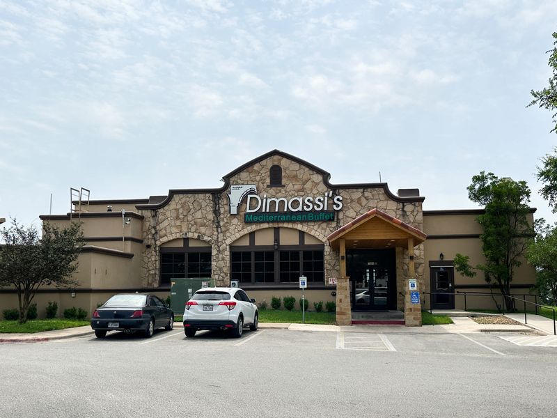 California’s Best All-You-Can-Eat Buffet Will Satisfy Every Food Craving - Decor Hint Convenient Location