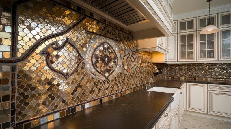 10 Ohio Kitchen Styles Falling Out Of Favor With Homeowners This Year - Decor Hint Ornate Tile Backsplashes with Complex Patterns