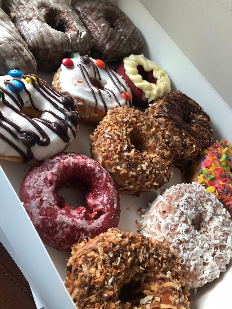 14 Must Visit Orlando Donut Shops Serving Legendary Apple Cider Donuts - Decor Hint Lineage Coffee Roasting
