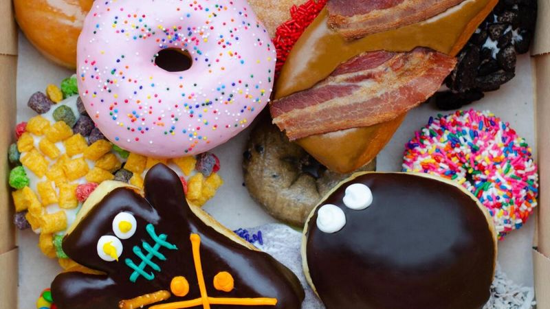 13 Arizona Donut Shops That Prove Perfection Comes Fried And Frosted - Decor Hint Diamondback Donuts