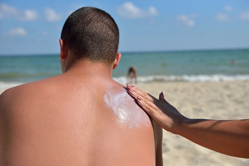 Vacation Mistakes To Avoid When Exploring Florida - Decor Hint Overlooking Sunscreen Application