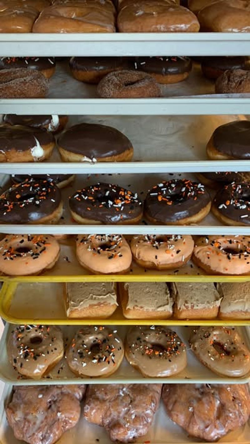 Utah's Must-Try Donut Destinations For Every Sweet Tooth - Decor Hint Provo Bakery
