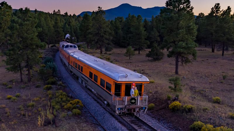 Top U.S. Trains For Stargazing Trips Across California, Utah, And More - Decor Hint Grand Canyon Railway, Arizona