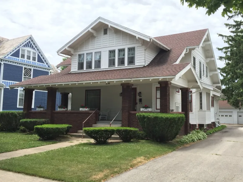 Craftsman Bungalows