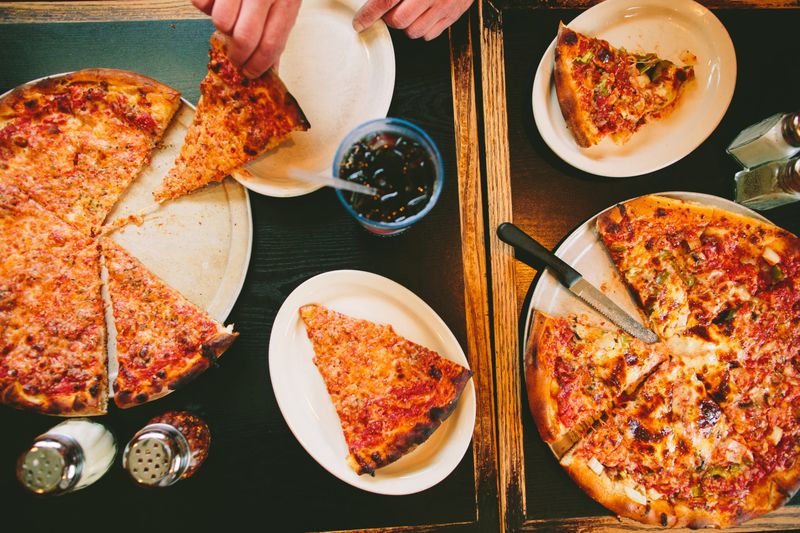 East Boston Restaurants Locals Say Never Disappoint - Decor Hint Santarpio's Pizza
