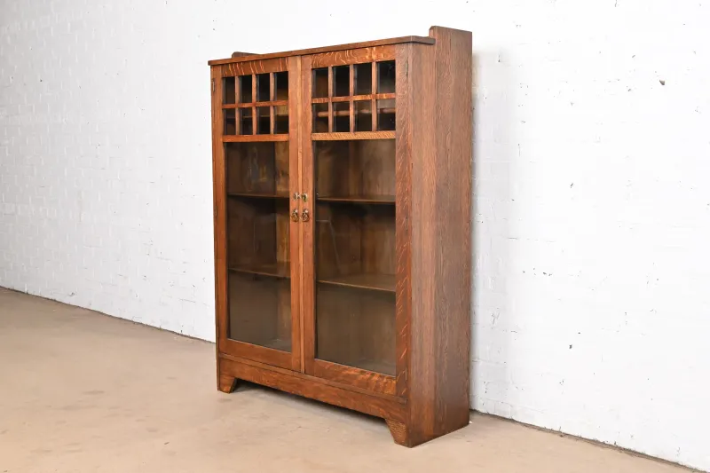 10 Tennessee Furniture Styles Making A Charming Comeback - Decor Hint Knoxville Arts and Crafts Oak Bookcases