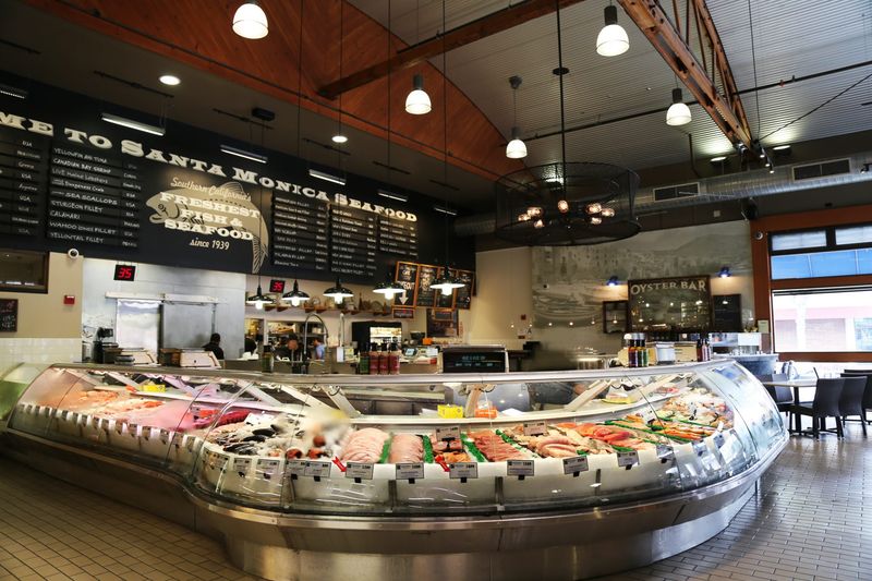 California's Best Seafood Restaurants Loved By Locals - Decor Hint Santa Monica Seafood, Santa Monica