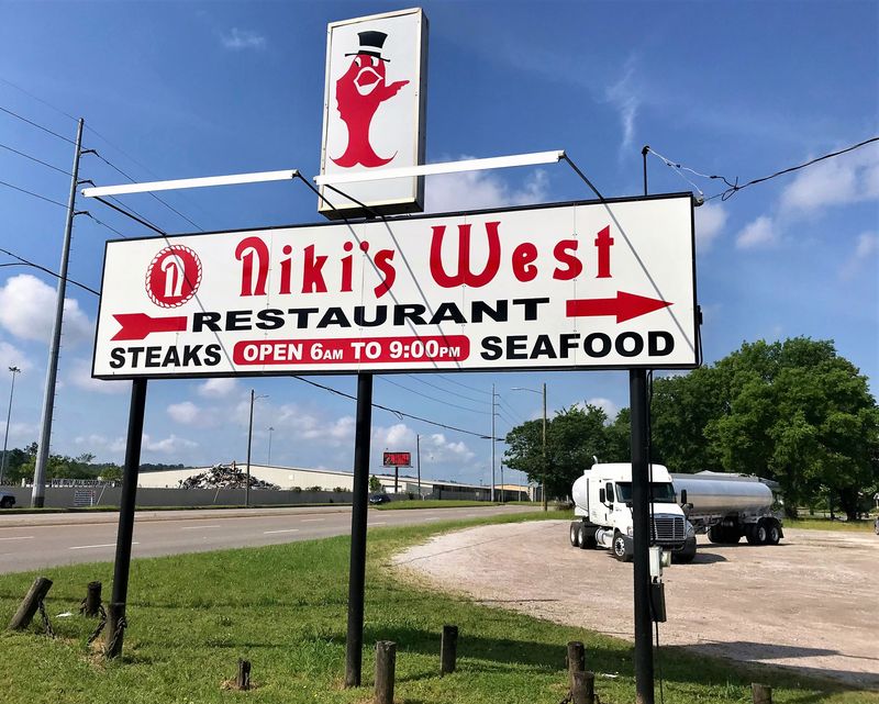 Alabama's Best-Kept Restaurant Secrets Revealed - Decor Hint Niki's West, Huntsville
