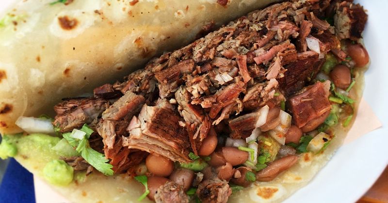 Tacos El Yaqui in Rosarito