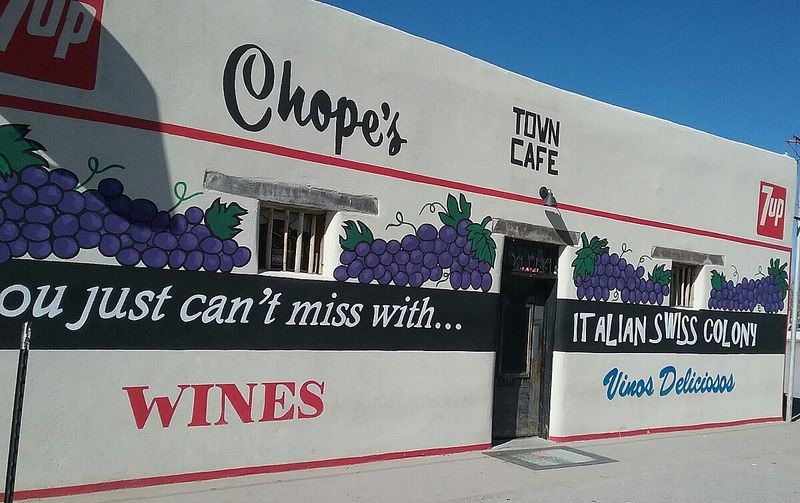 Chope's Town Café & Bar, La Mesa