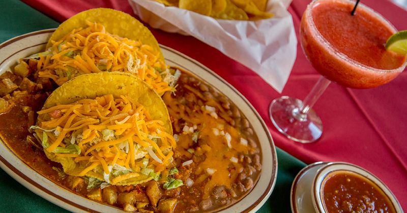 18 New Mexico Mexican Restaurants Known For Unforgettable Salsa - Decor Hint Sadie's Of New Mexico - Albuquerque