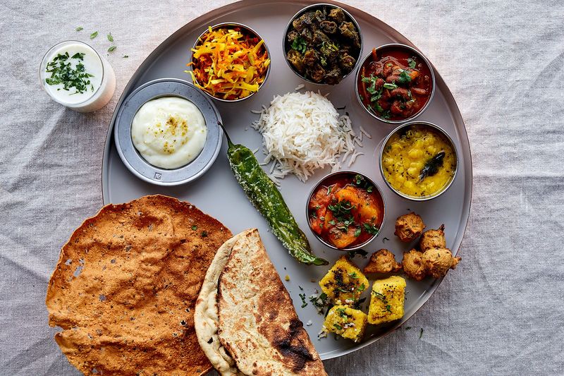 14 Reasons Ayesha Indian Fine Dining In Key Biscayne Should Be On Your Radar - Decor Hint Lunch Specials That Offer Exceptional Value Without Sacrificing Quality