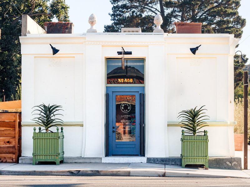 These 13 Charming Country Restaurants In California Are Worth The Detour - Decor Hint Los Alamos Depot Bar & Grill, Los Alamos