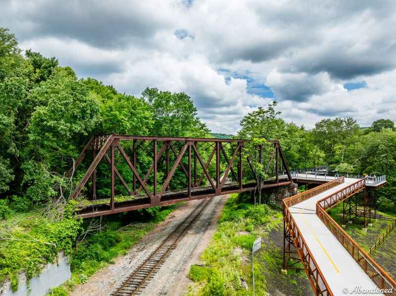 10 Abandoned Pennsylvania Railroads Nature Is Slowly Taking Back - Decor Hint Schuylkill Branch (Pennsylvania Railroad) - Philadelphia To Pottsville