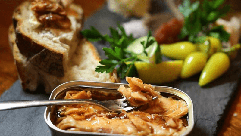Boston Restaurants Everyone Should Try At Least Once - Decor Hint Saltie Girl